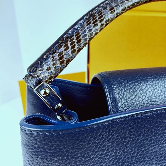 Louis Vuitton Taurillon Python Capucines BB Indingo Bag - Picture 15 of 16